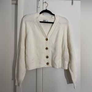 Hollister cropped cardigan